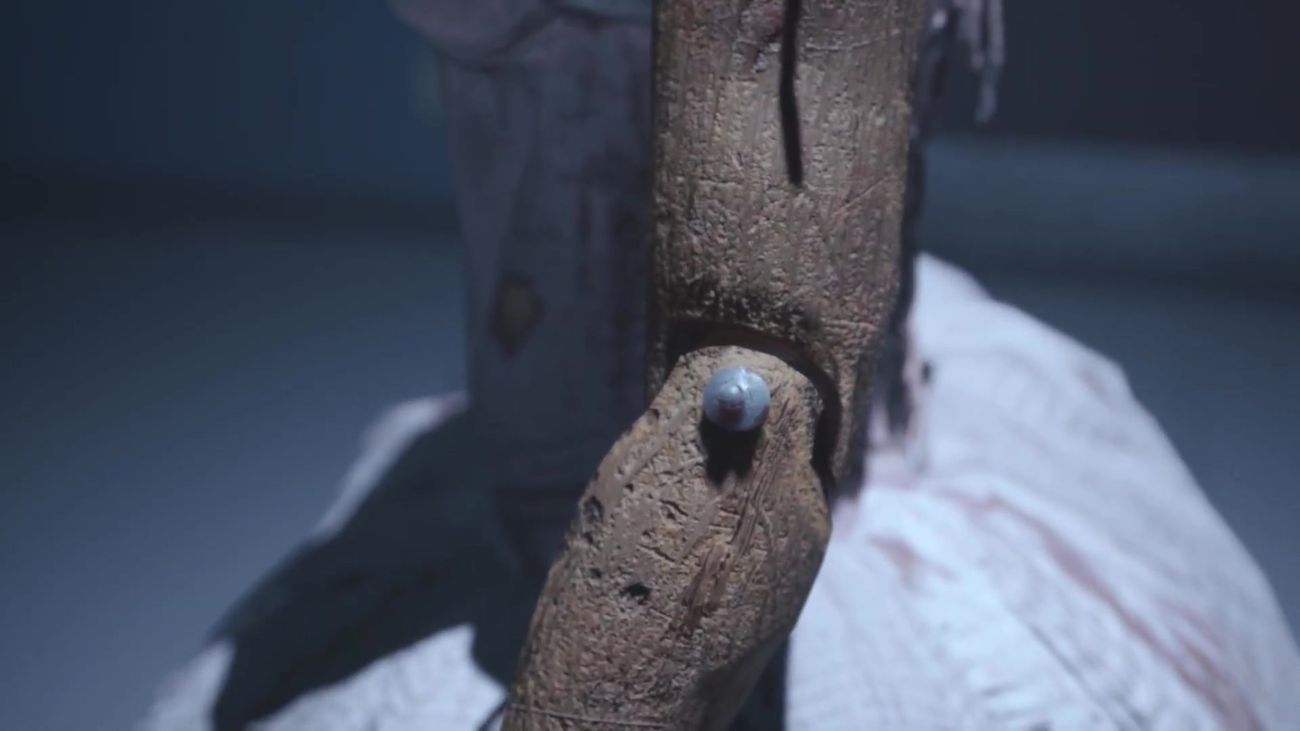 BrokenLore: Unfollow